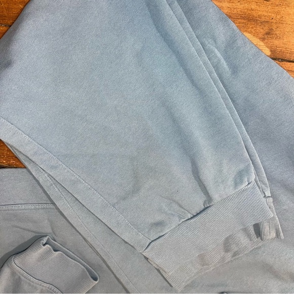 Universal Thread Blue Jumpsuit Relaxed Fit - Picture 4 of 5